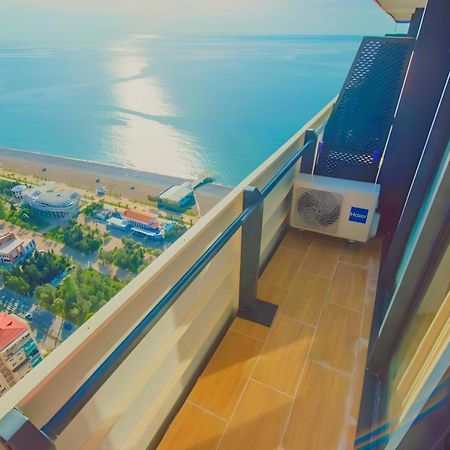 Black Sea Aparthotel Orbi City Batoumi Extérieur photo
