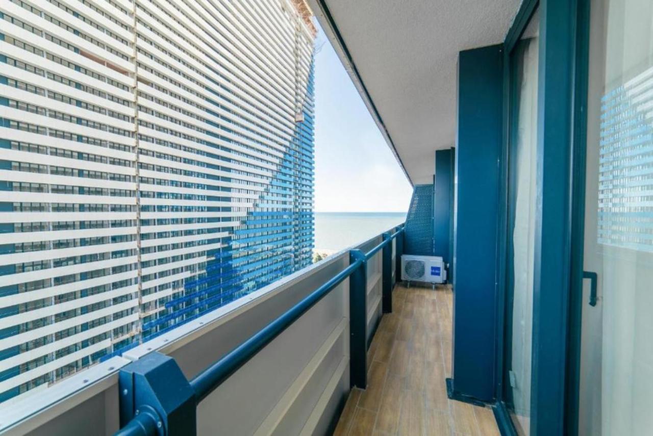 Black Sea Aparthotel Orbi City Batoumi Extérieur photo